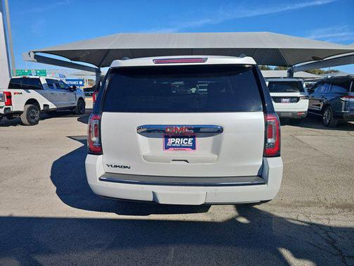 2016 GMC Yukon Denali