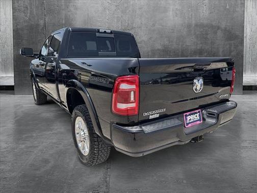 2021 RAM 3500 Laramie Crew Cab 4x4 6'4' Box