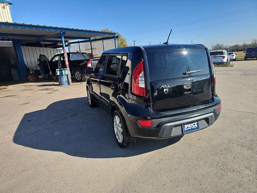 2012 Kia Soul +
