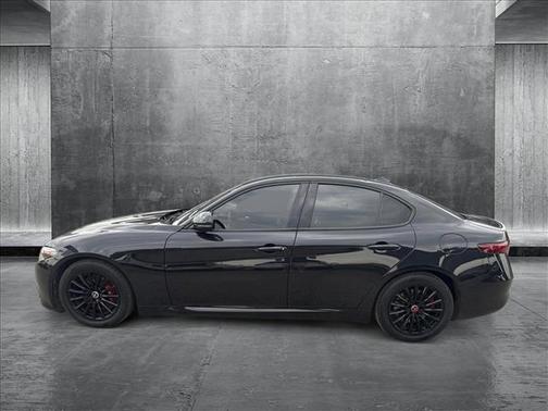 2022 Alfa Romeo Giulia Sprint