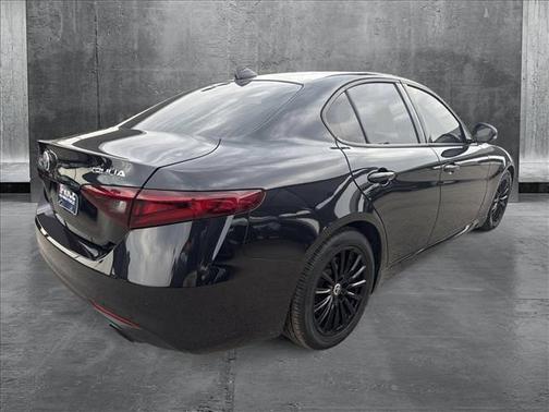2022 Alfa Romeo Giulia Sprint