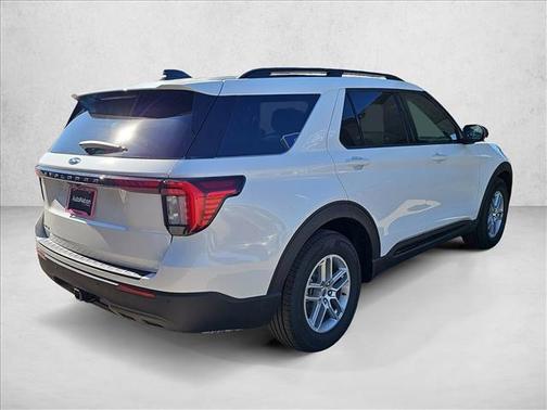 2026 Ford Explorer Active (200A)