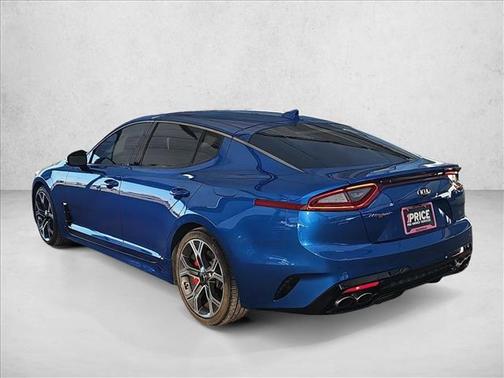 2019 Kia Stinger GT2