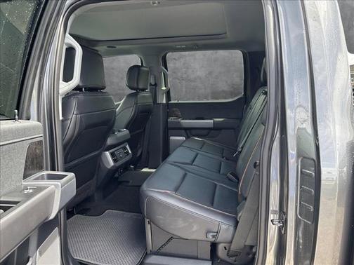 2025 Ford F-350 Lariat