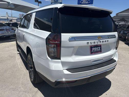 2023 Chevrolet Suburban LS