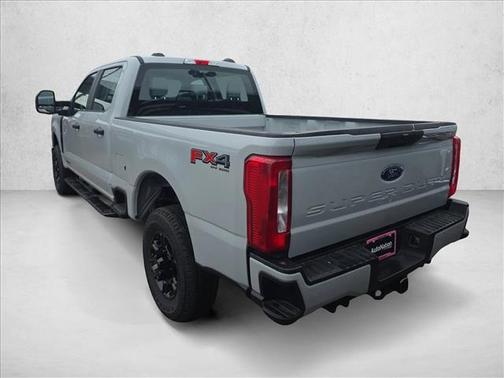 Avalanche 2026 Ford F-250 XL