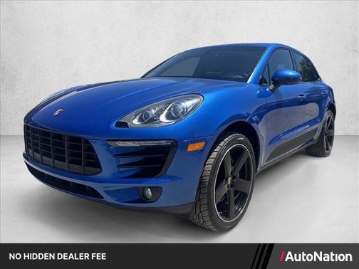 Sapphire Blue Metallic 2016 Porsche Macan Macan S