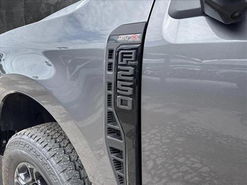 2025 Ford F-250 XL