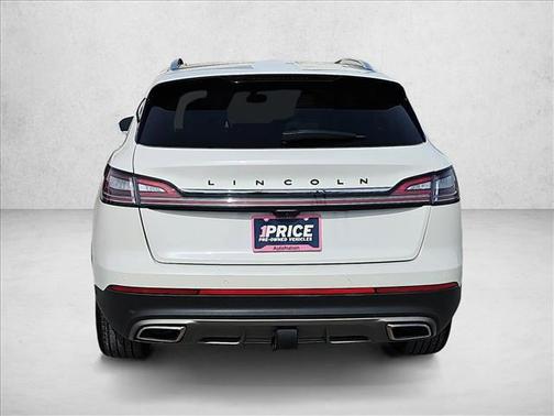 2022 Lincoln Nautilus Black Label