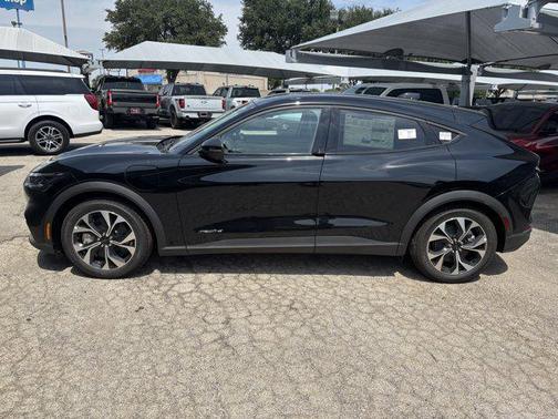 2025 Ford Mustang Mach-E Select