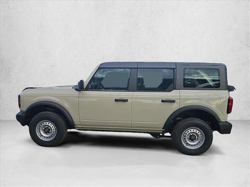 2025 Ford Bronco Base 4 Door 4x4