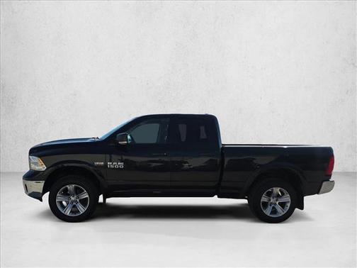 2016 RAM 1500 SLT