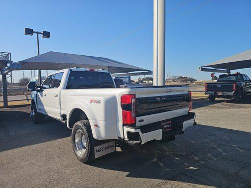 2026 Ford F-350 Platinum