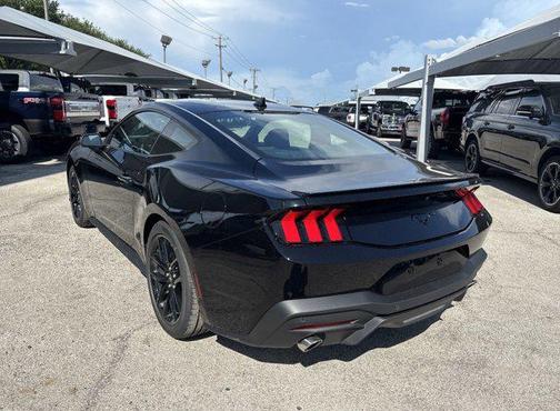 2025 Ford Mustang EcoBoost