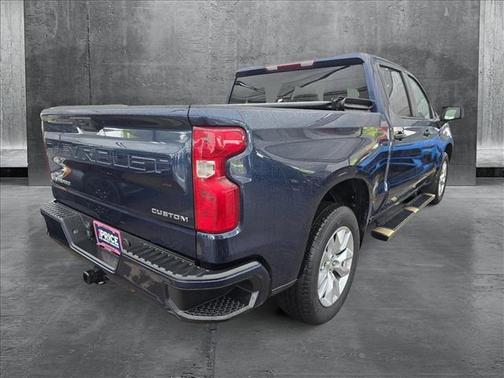 2022 Chevrolet Silverado 1500 Custom