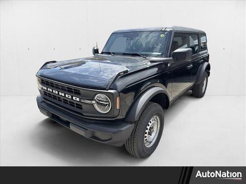2025 Ford Bronco Base 4 Door 4x4