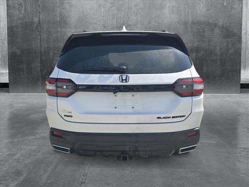 2025 Honda Pilot Black Edition