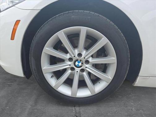 2015 BMW 535 4dr Sdn 535i RWD