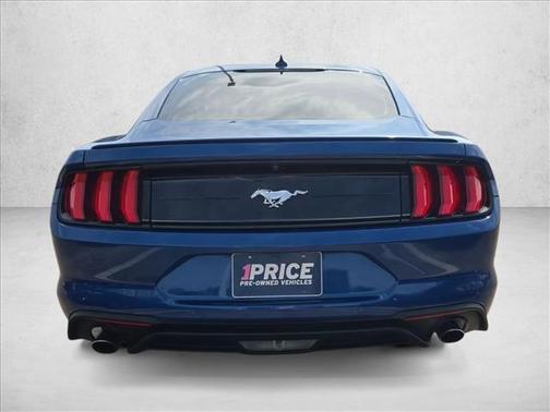 2022 Ford Mustang EcoBoost Premium