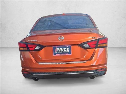 2021 Nissan Altima SR FWD