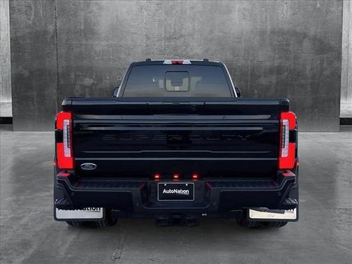 2025 Ford F-350 Platinum