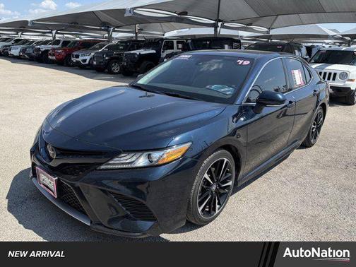 2019 Toyota Camry XSE