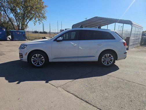 2017 Audi Q7 3.0T Premium