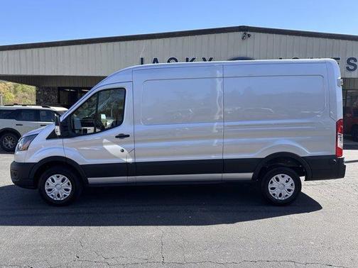2024 Ford Transit-250 148 WB Medium Roof Cargo