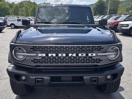 Shadow Black 2026 Ford Bronco Badlands