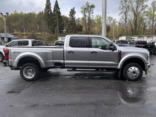 2024 Ford F-450 XLT