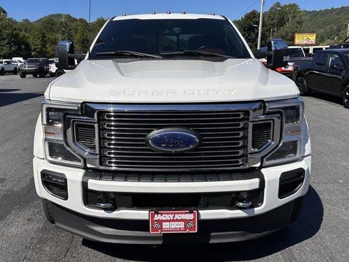 2022 Ford F-450 Platinum