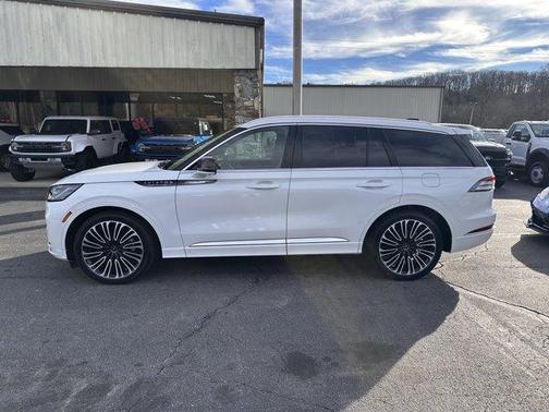 2025 Lincoln Aviator Black Label AWD