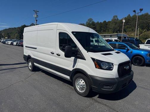 2024 Ford Transit-250 148 WB Medium Roof Cargo