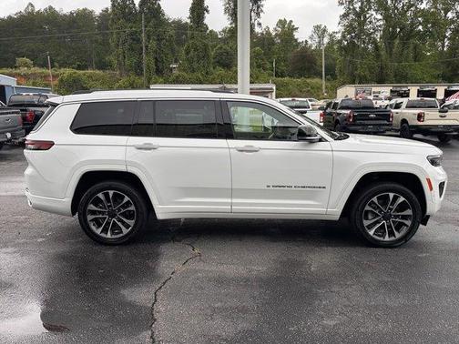 2023 Jeep Grand Cherokee L Overland