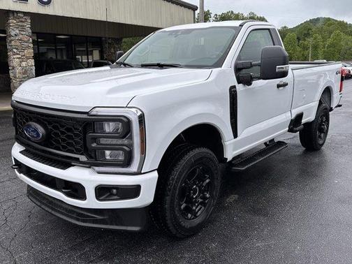 2025 Ford F-350 XL