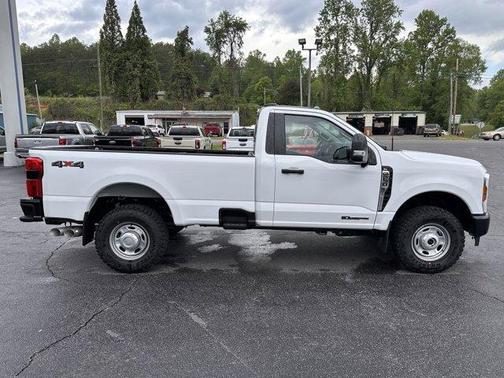 2025 Ford F-250 XL