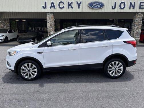 White 2019 Ford Escape SEL