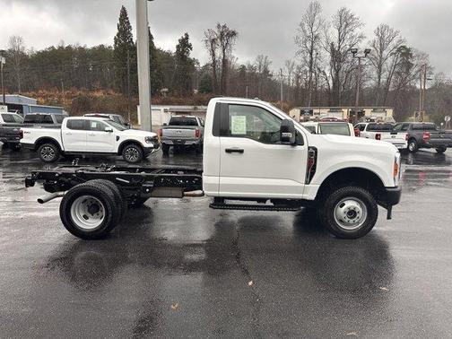 2023 Ford F-350 XL