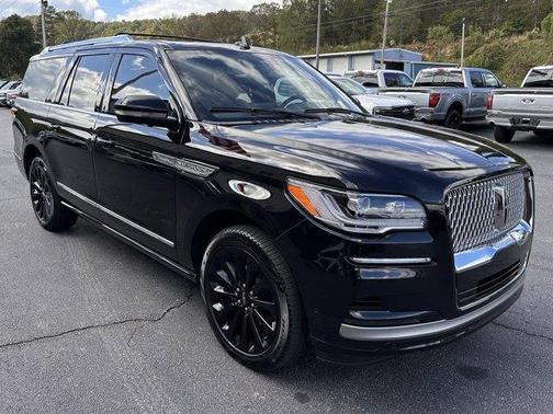 2023 Lincoln Navigator L Reserve