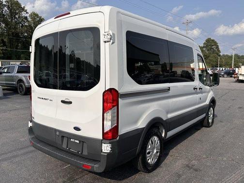 2017 Ford Transit-150 XL W/ WHEELCHAIR LIFT