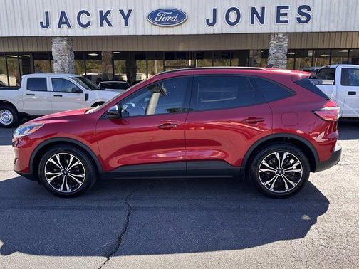 2021 Ford Escape SE