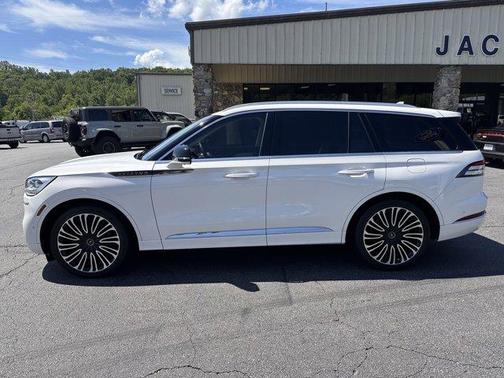 2023 Lincoln Aviator Black Label AWD