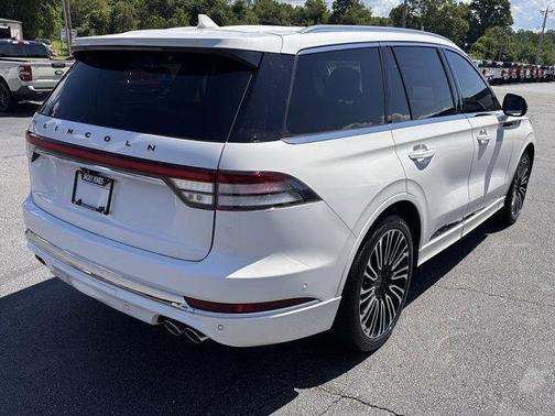 2023 Lincoln Aviator Black Label AWD