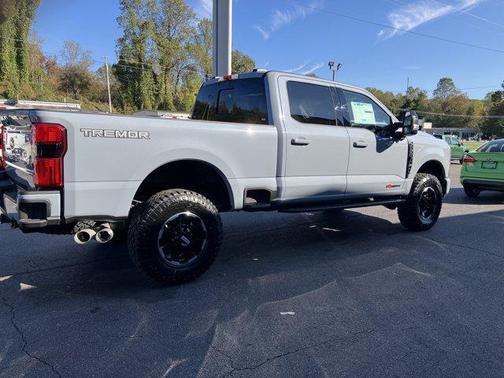 2026 Ford F-350 Lariat Super Duty