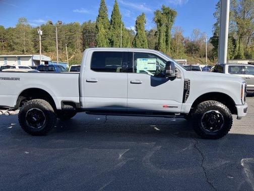 2026 Ford F-350 Lariat Super Duty