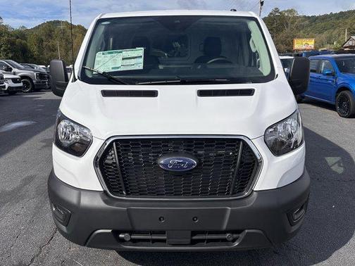 2025 Ford Transit-250