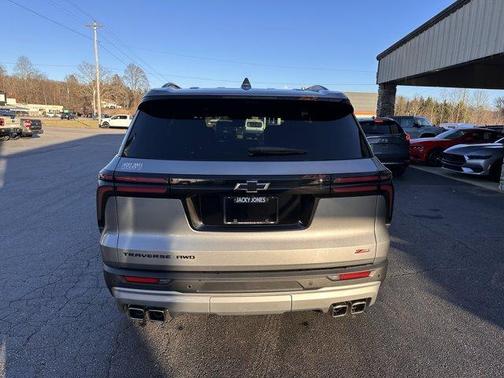 2024 Chevrolet Traverse Z71
