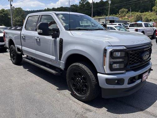 Glacier Gray Metallic 2026 Ford F-350 Lariat Super Duty