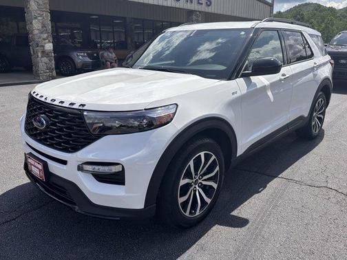 2023 Ford Explorer ST-Line