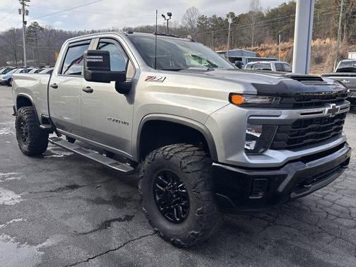 2025 Chevrolet Silverado 2500 Custom